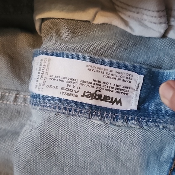 Wrangler Women's Natural Rise "The Original Cowboy Cut" Jeans Size 11 - Picture 2 of 6